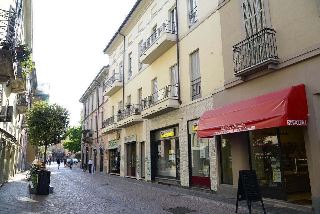 Appartamento Corso Adda Lodi Eksteriør bilde